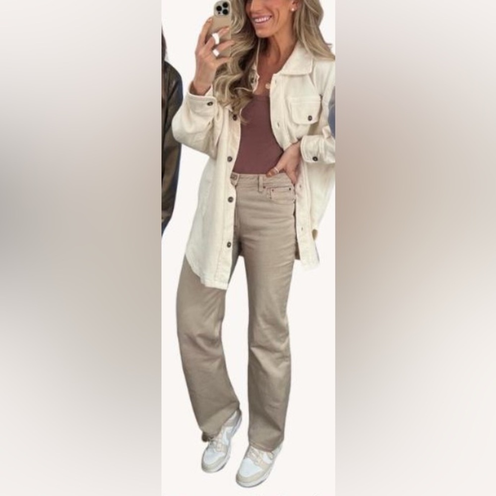 Abercrombie & Fitch Tan Women Jeans
